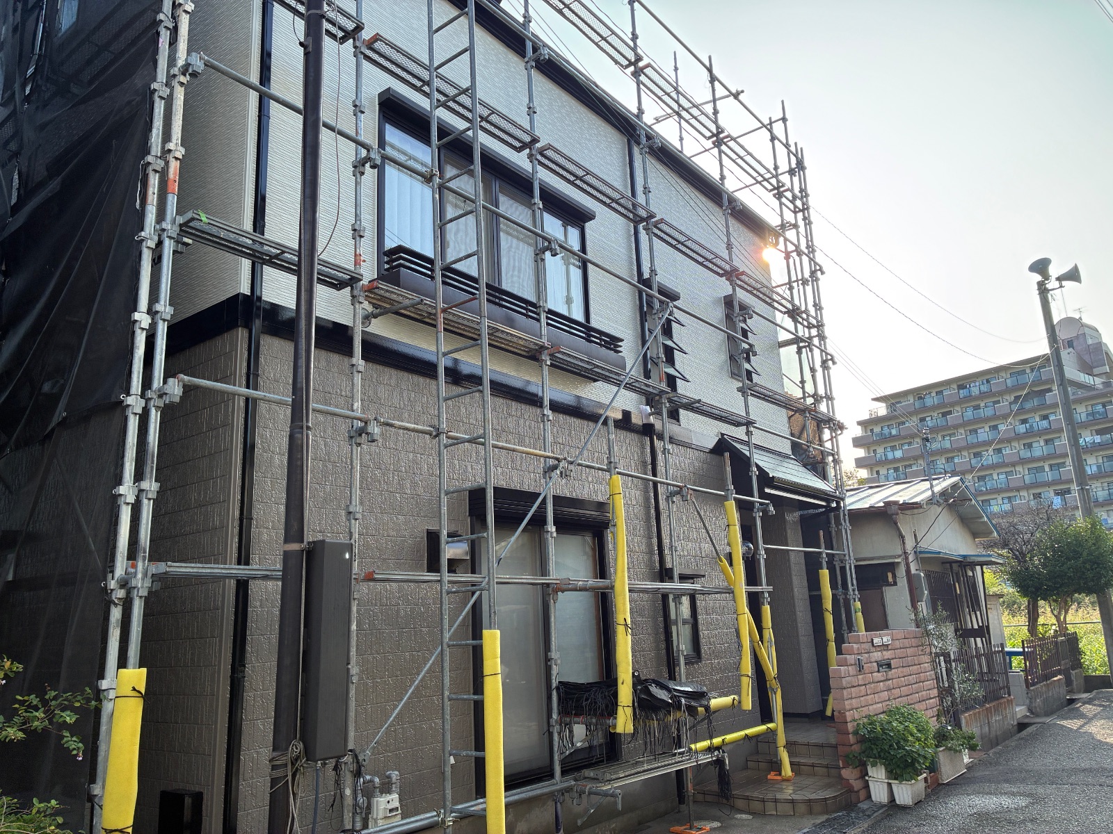 外壁・屋根・ベランダ防水工事が完了!明石市・姫路市のリフォーム事例